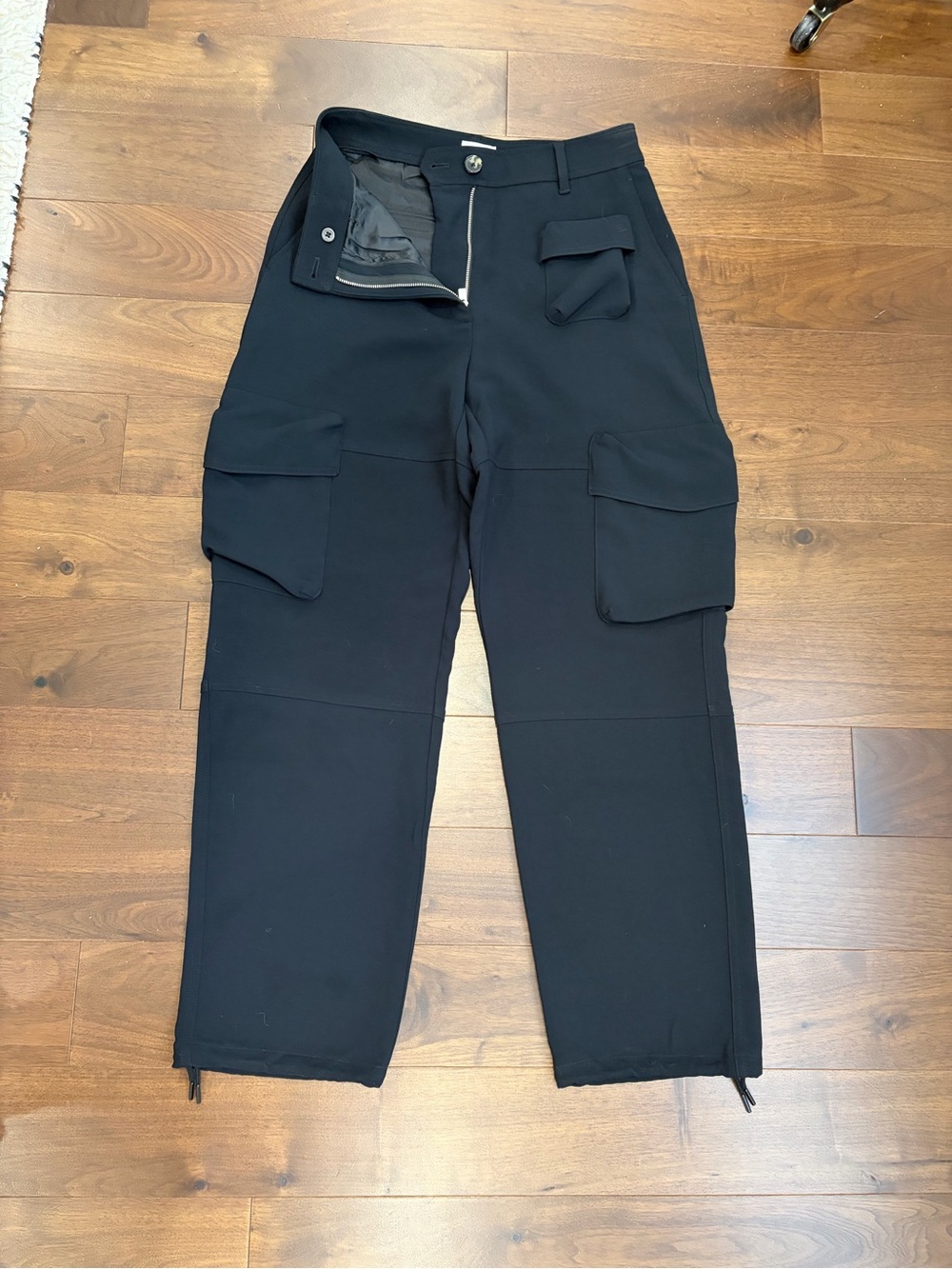 Wilfred Black Cargo Pants with Utility Pockets